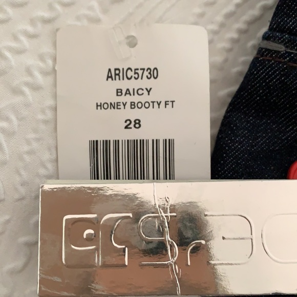 Joe’s Jeans Honey Booty Fit - Picture 2 of 6